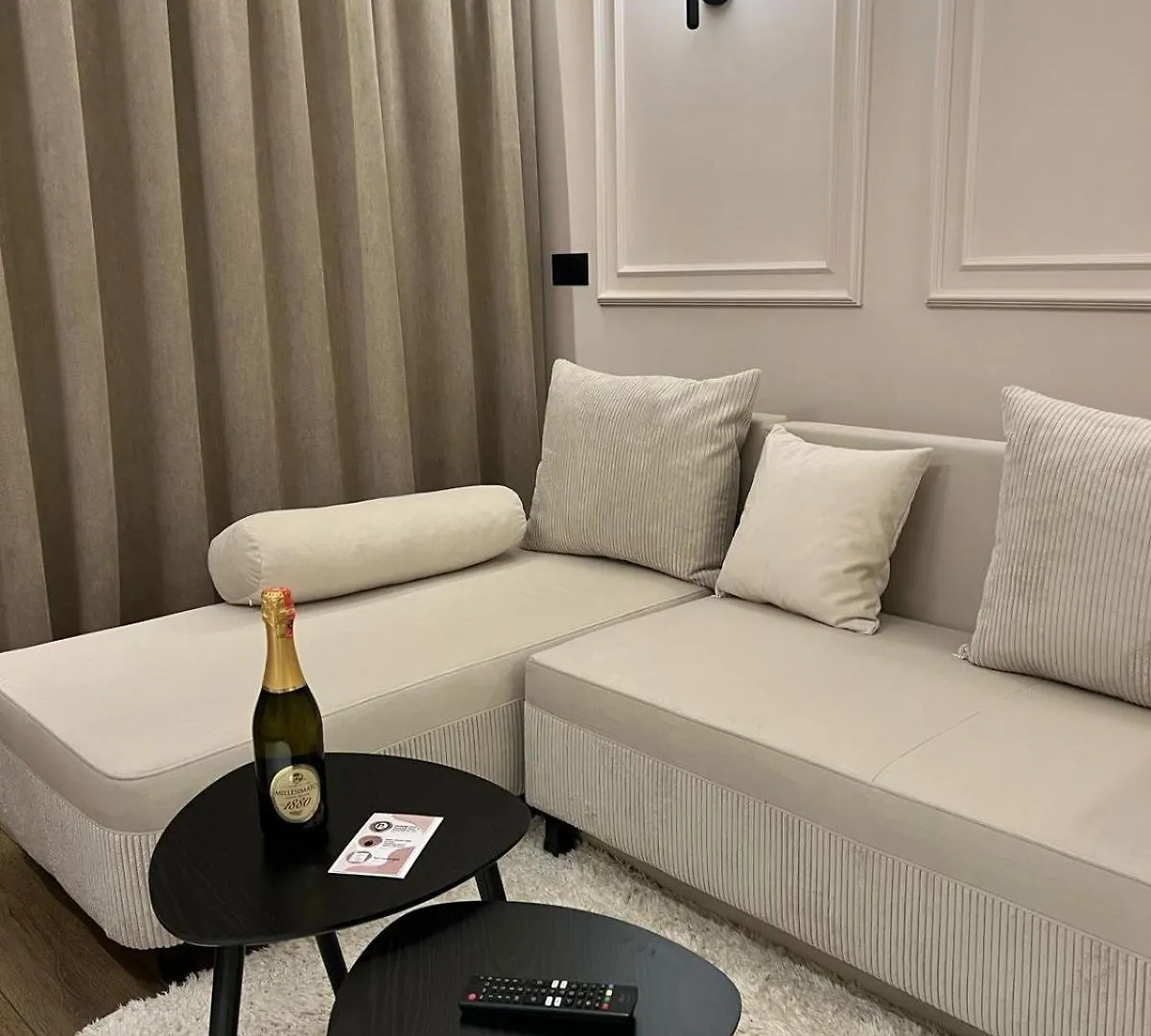 Stay Inn Lake View B, Tirana, Albania Apartment